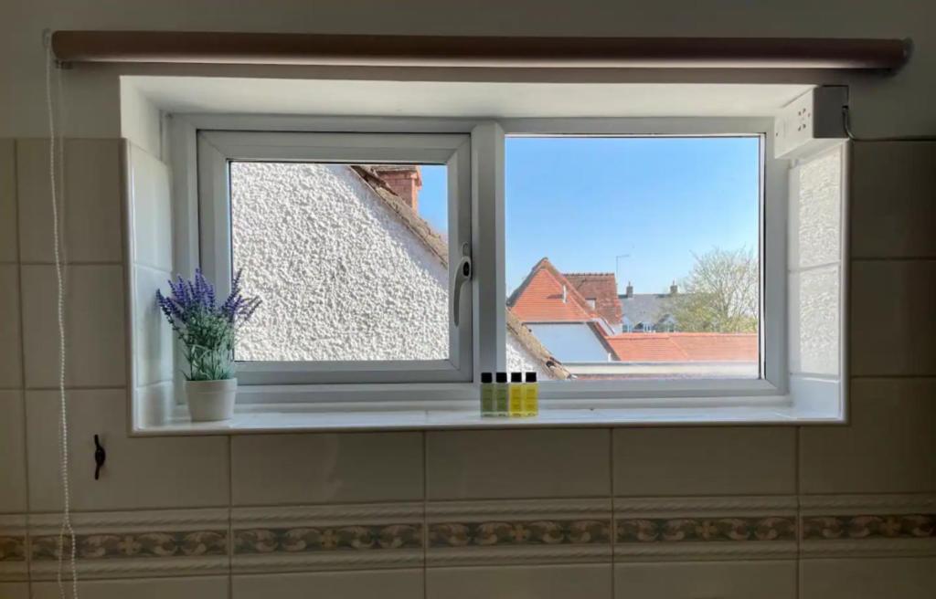 Stratford Upon Avon: 2 Bed Town Centre Apartment, Parking For One Car Bagian luar foto