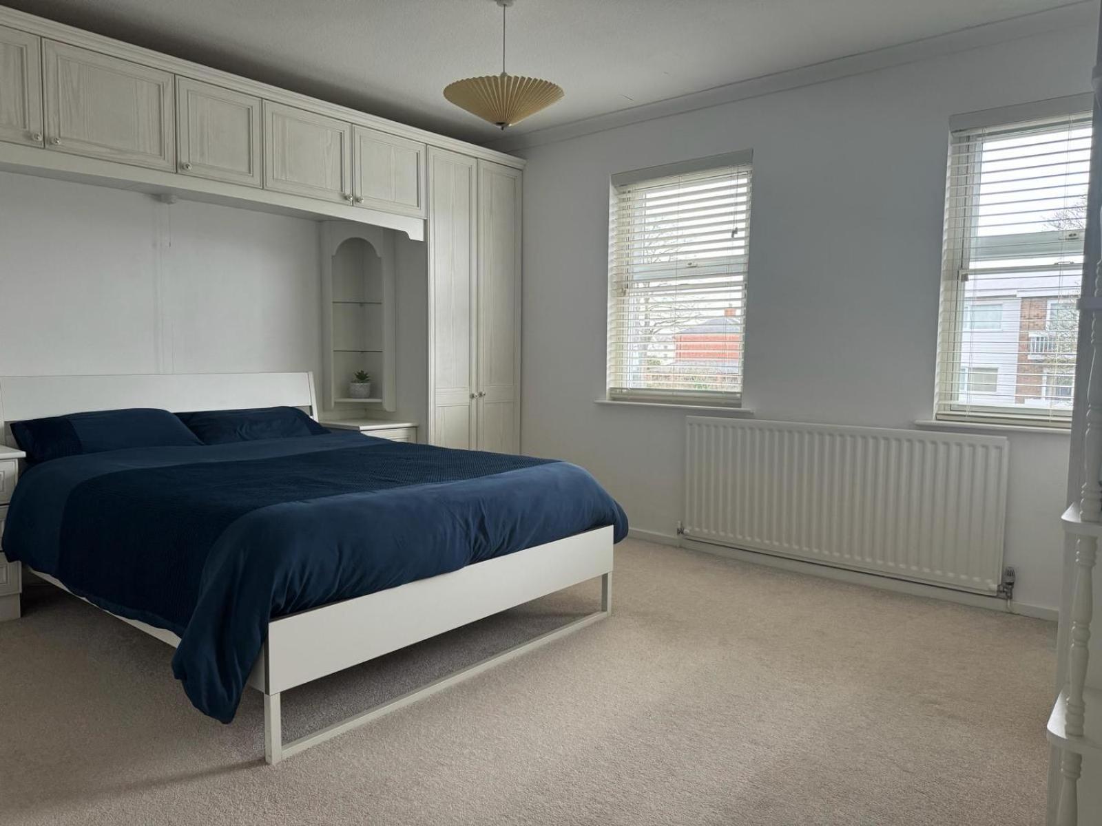 Stratford Upon Avon: 2 Bed Town Centre Apartment, Parking For One Car Bagian luar foto