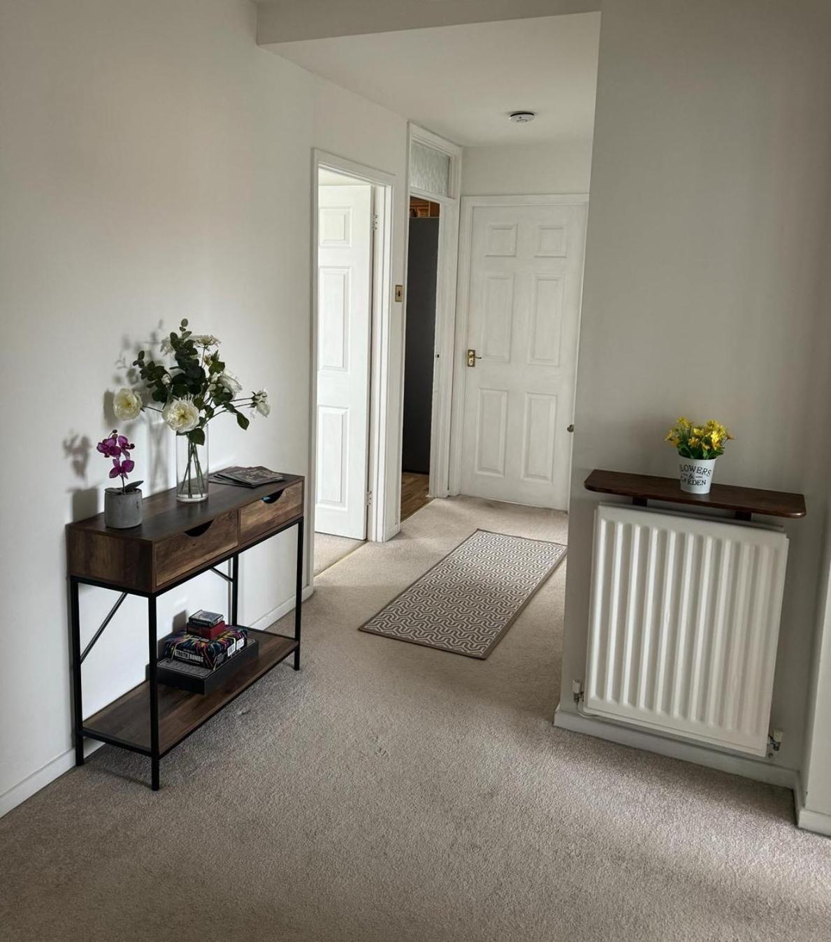 Stratford Upon Avon: 2 Bed Town Centre Apartment, Parking For One Car Bagian luar foto